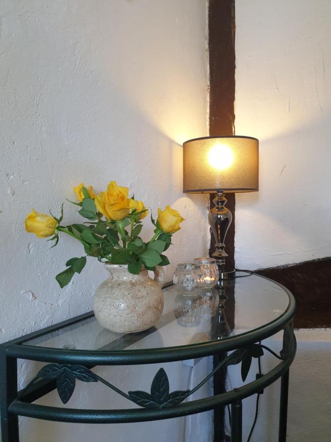 De Oude Pastorie Bed and Breakfast La Celle-En-Morvan Exteriör bild