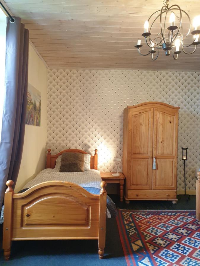 De Oude Pastorie Bed and Breakfast La Celle-En-Morvan Exteriör bild